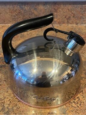 Vtg Paul Revere Ware 1.5 Qt Whistling Teapot Kettle Copper Bottom Stainless